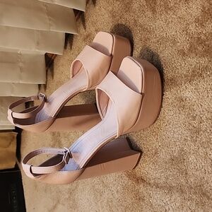SCHUTZ Lenne Nappa Leather Platform Heels Color Sweet Rose Size 9.5
